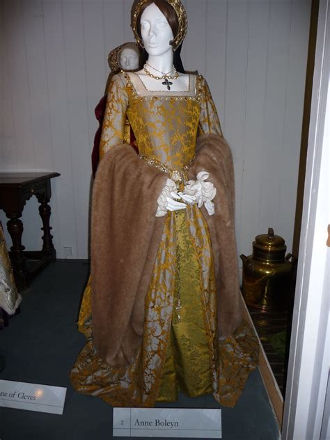 tudor period fashion|what did anne boleyn wear.